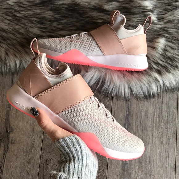 ☀️HP☀️NWT Nikelab Air Zoom Strong pink👄 - Picture 8 of 8